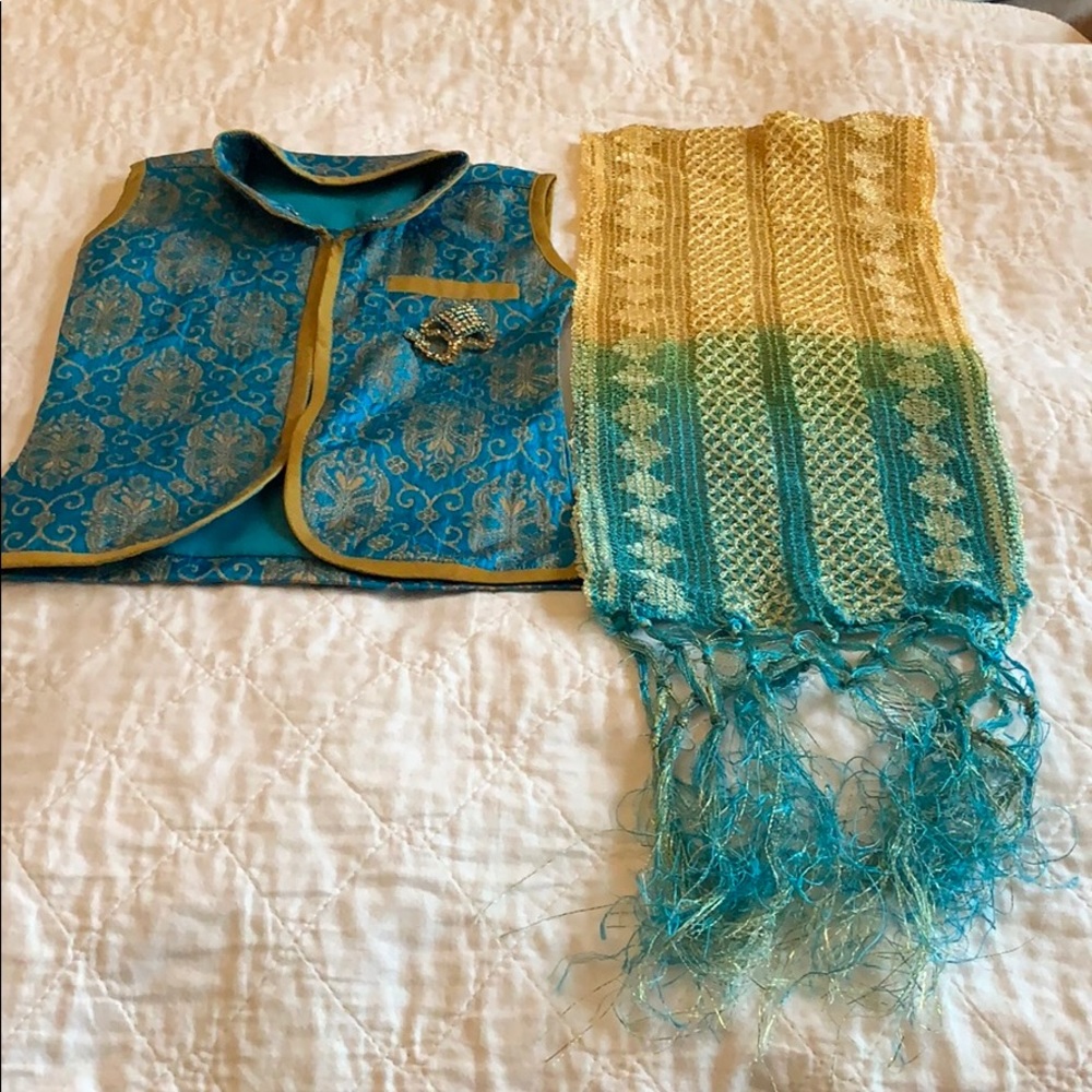 Beautiful blue embellished vest with scarf